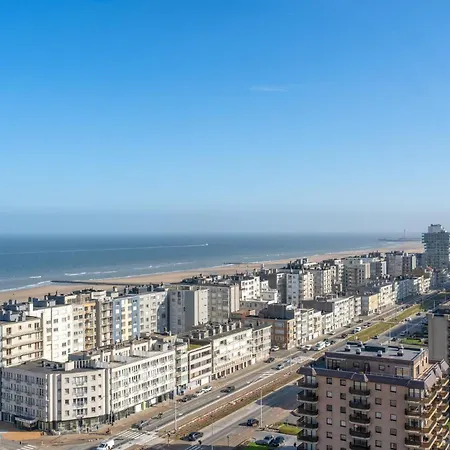 Appartement La Brisa - Luxe, Balcony And Stunning Views - Free Parking *