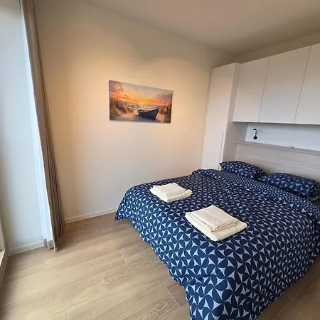 شقة La Brisa - Luxe, Balcony And Stunning Views أوستيند